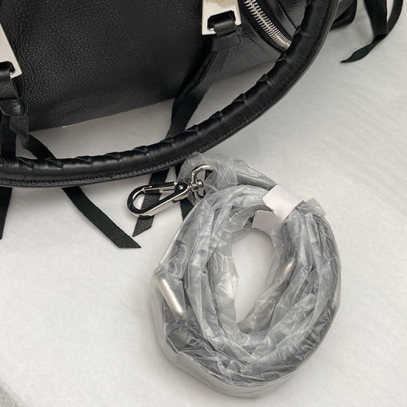 MARC NEW YORK LEATHER BAG - Picture 12 of 12